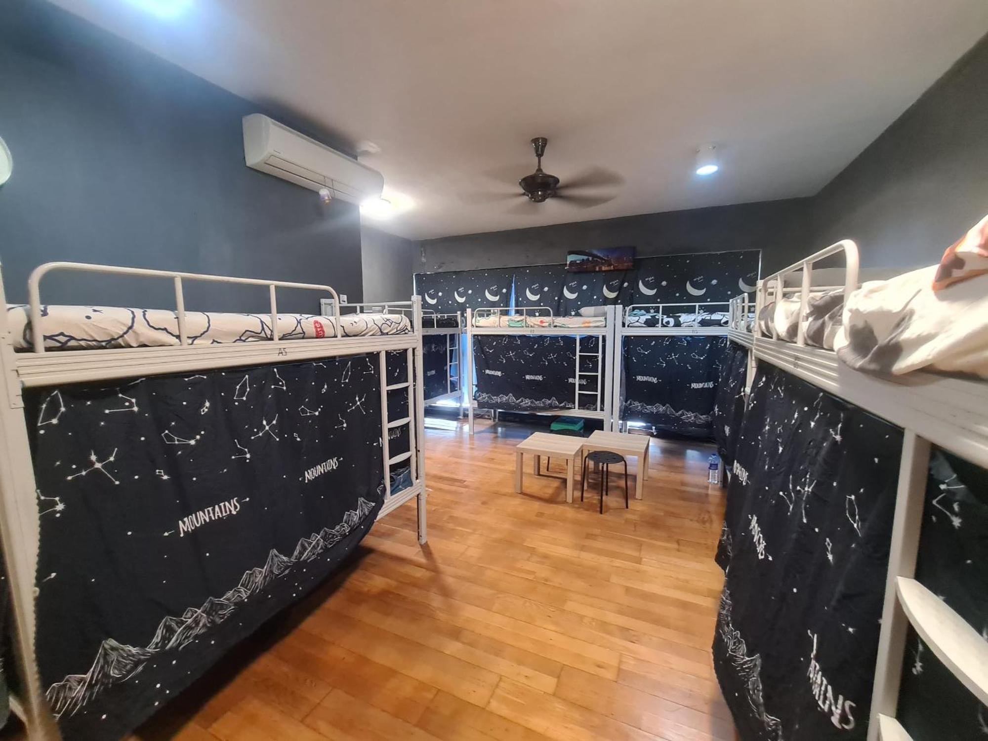 Regalia Infinity Skypool Asrama